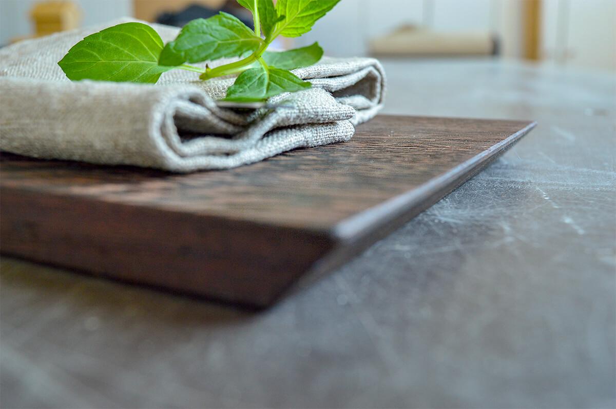 Seitenansicht Brettchen Wenge